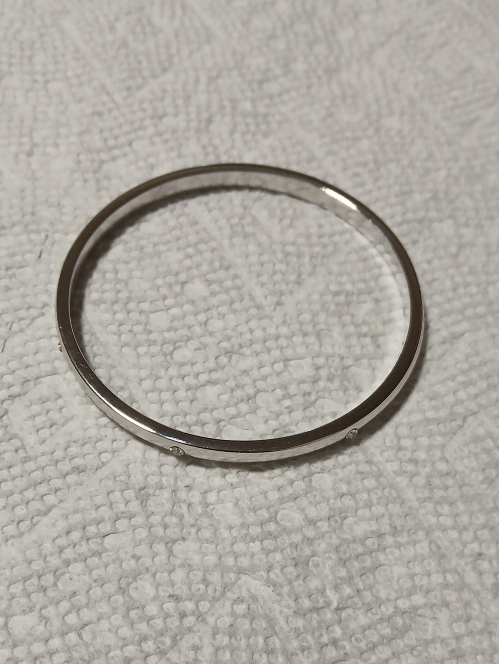 Kate Spade Classic Silver Tone Women's Bangle Bracelet